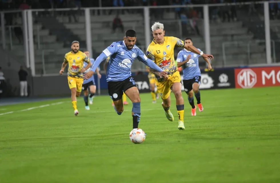 Belgrano enfrenta a Delfín de Ecuador en el estadio Mario Alberto Kempes, por la cuarta fecha del Grupo C de la Copa Sudamericana. (Javier Ferreyra / La Voz)