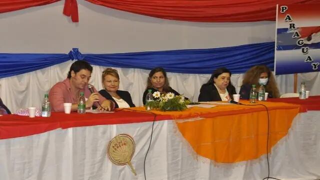 Hicieron la presentación del libro “Presencia de la colectividad paraguaya en la construcción de la ciudad de Eldorado”