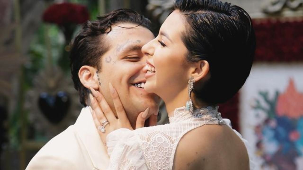 Christian Nodal y Ángela Aguilar, más enamorados que nunca.