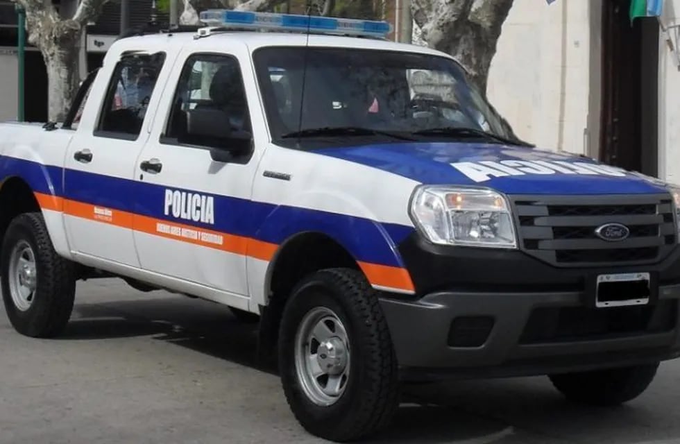 Móvil policial La Plata.