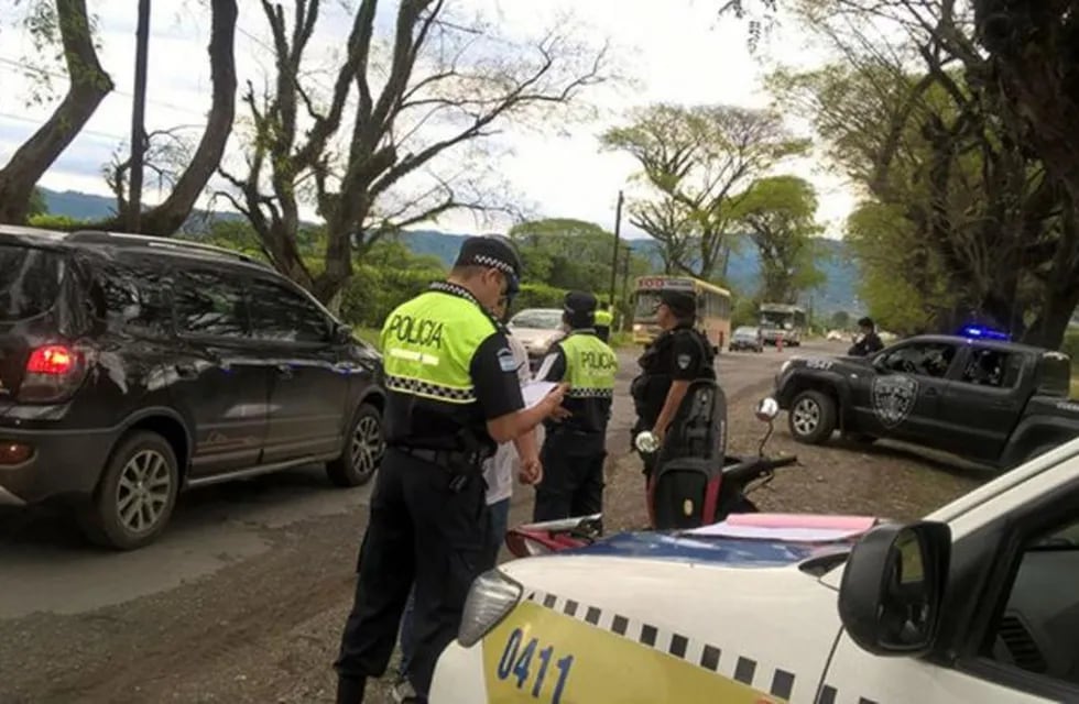 No encuentran un auto que secuestraron por una infracción.