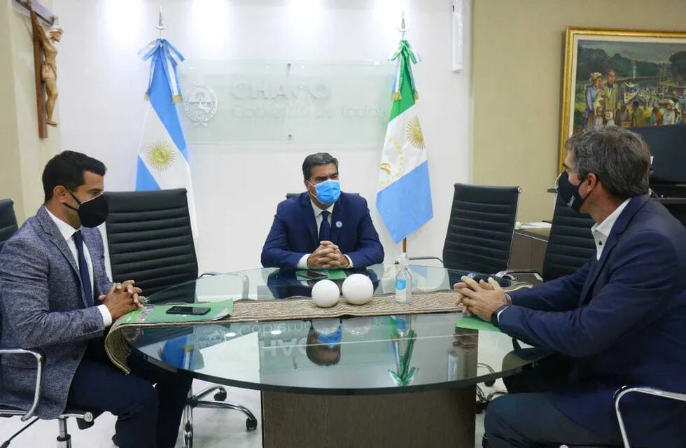 El gobernador de la provincia de Chaco recibió hoy a Gonzalo Pérez Corral, gerente general de JetSMART Argentina.
