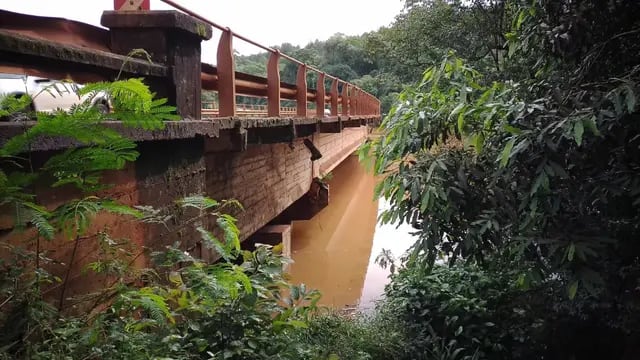Eldorado: habilitan el transito sobre el puente del arroyo Piray Guazú
