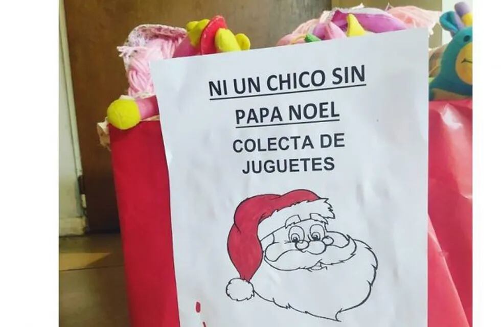 Colecta navideña en La Plata.