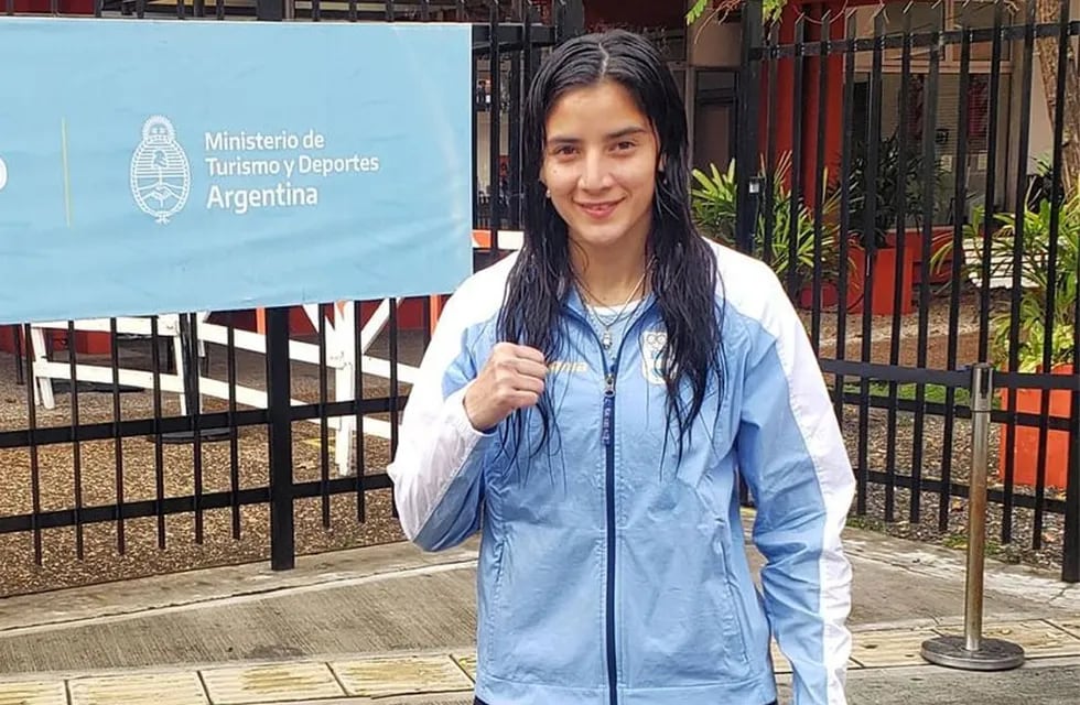 "Voy a cumplir mi sueño". Anunció la cordobesa Dayana Sánchez y compartió su foto vestida con la ropa de la delegación olímpica argentina. (@dayanasanchez515)