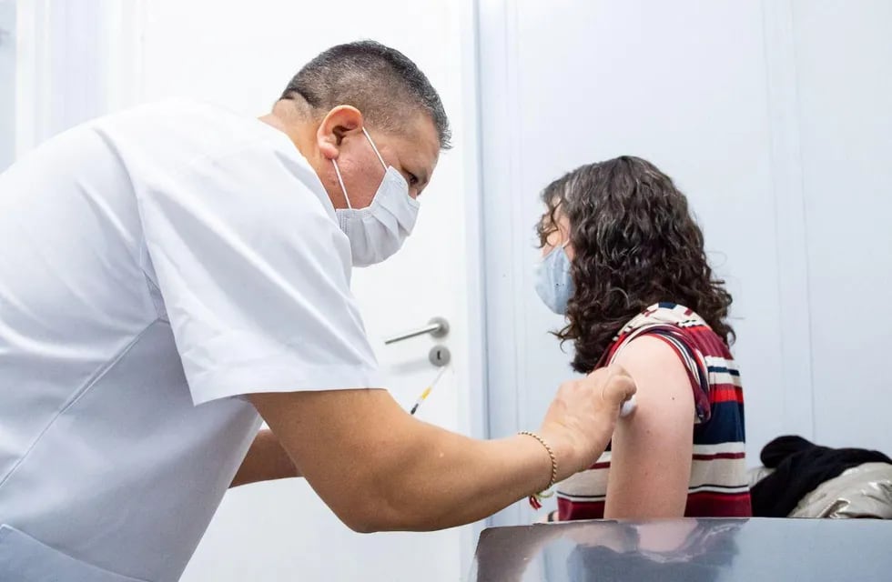 Tierra del Fuego comenzará a aplicar vacunas bivalentes contra Covid-19