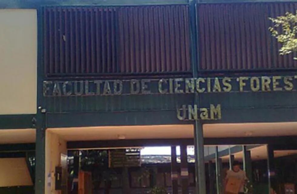 La Facultad de Ciencias Forestales lanzó las "Becas de Apoyo a la Presencialidad Universitaria" en Eldorado