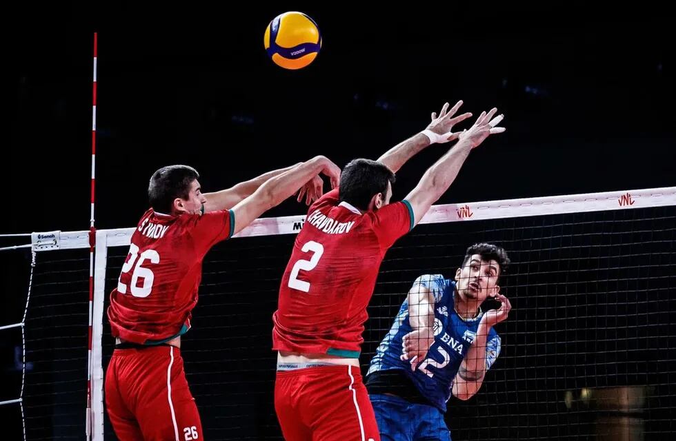 El seleccionado argentino masculino de vóleibol venció a Bulgaria 3 a 1, en la Liga de Naciones (VNL) que se juega en Rimini, Italia.