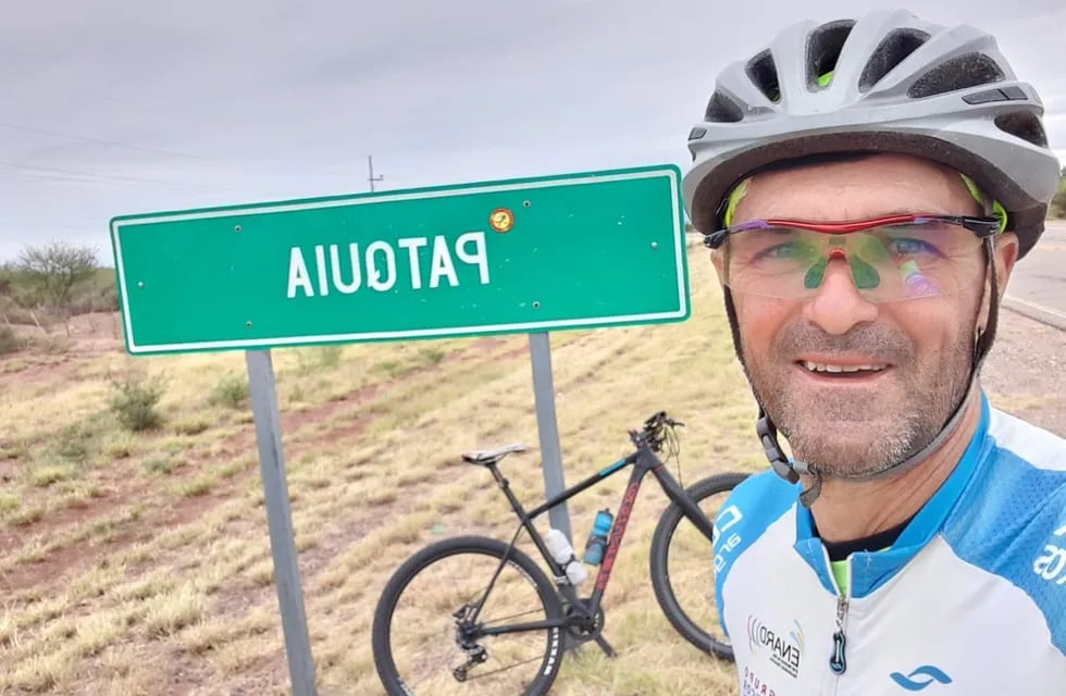 Marcelo une Devoto y Chilecito en bici