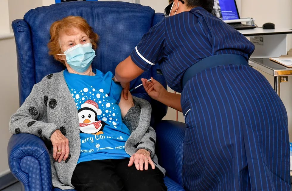 Margaret Keenan, de 90 años, la primer británica en vacunarse