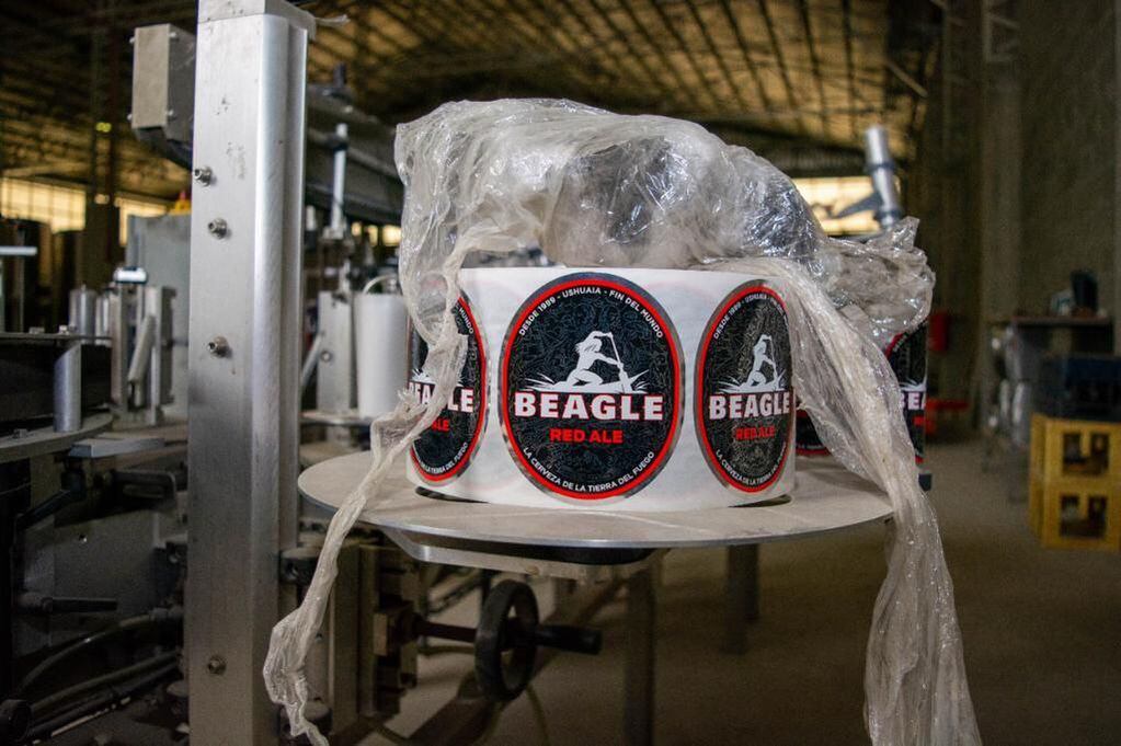 El Municipio hizo entrega de un crédito productivo a la cervecería Beagle.