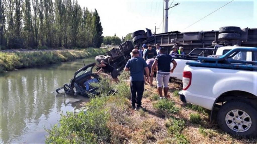 El conductor del vehículo falleció en el acto (lmneuquén)