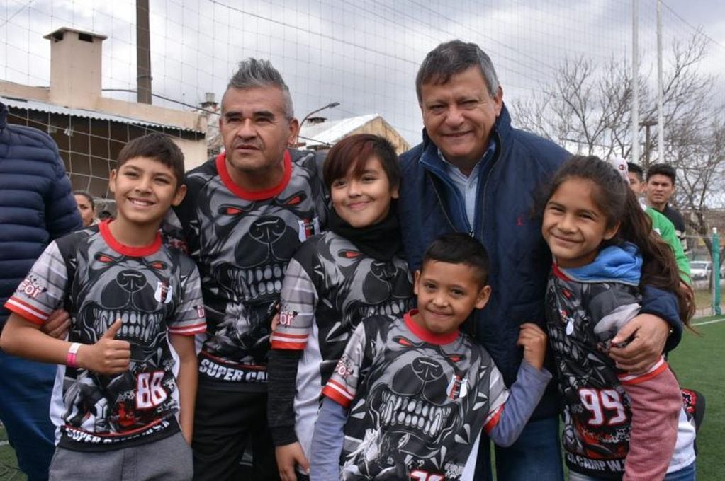 Domingo Peppo asistió a una jornada para promover la entrada de jóvenes chaqueños a los clubes de fútbol mas populares del país (Web).