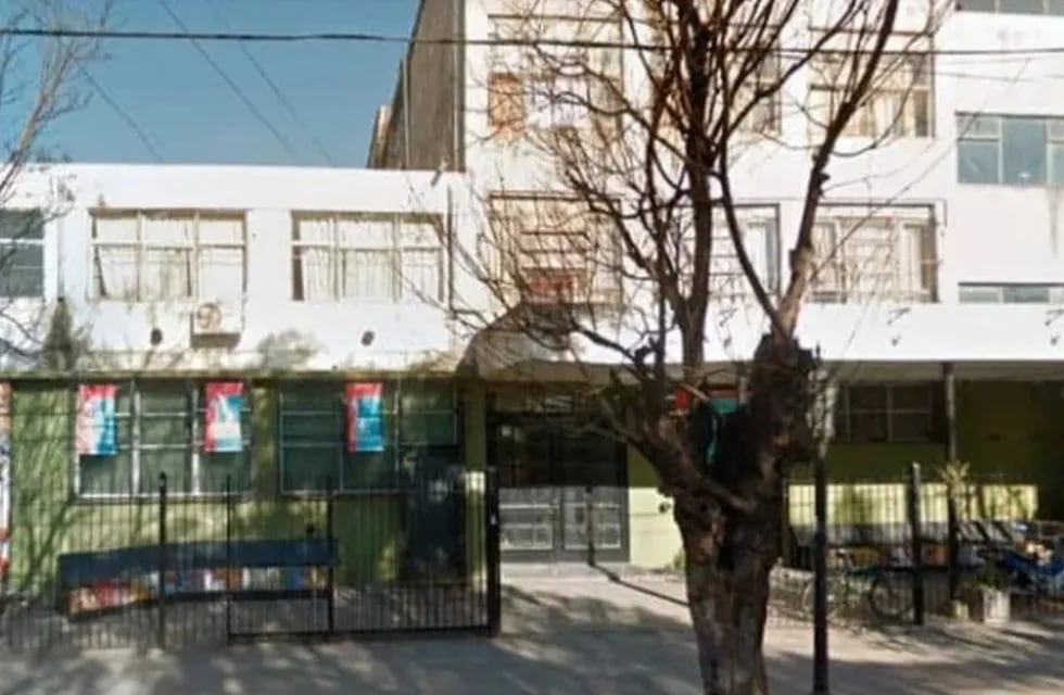 La escuela de Ituzaingó donde ocurrió el ataque.
