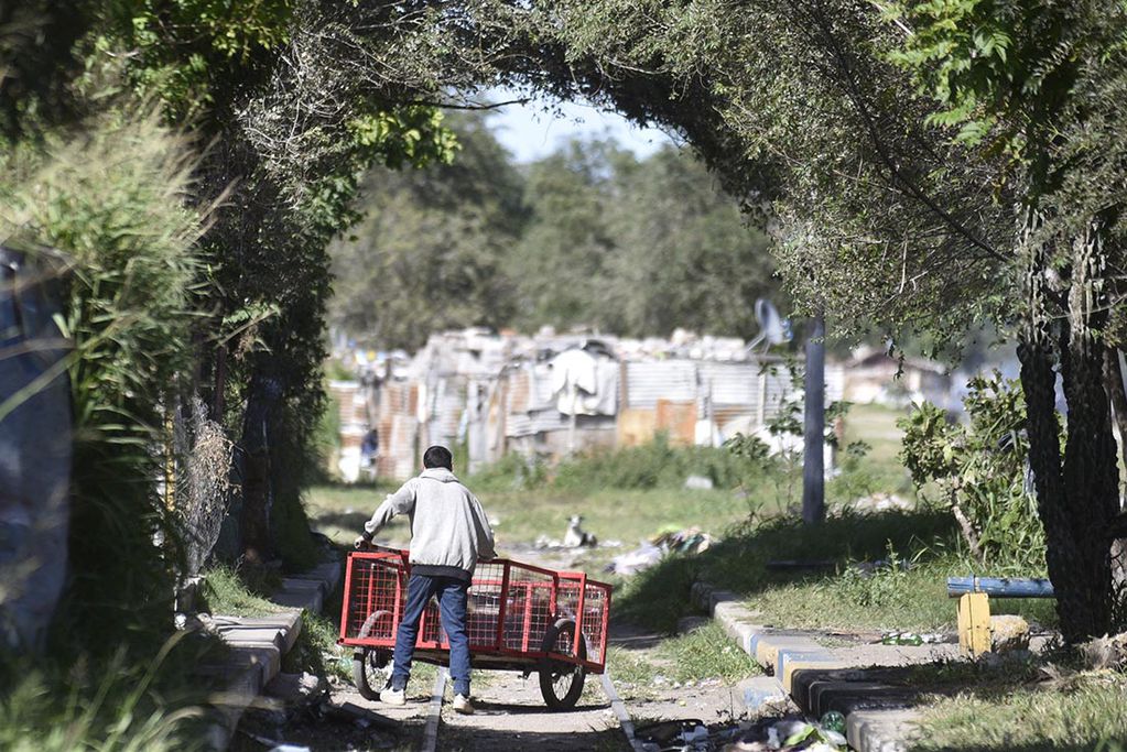 Presentan indicadores de índice de pobreza en la ciudad de Córdoba. (Ramiro Pereyra / La Voz)
