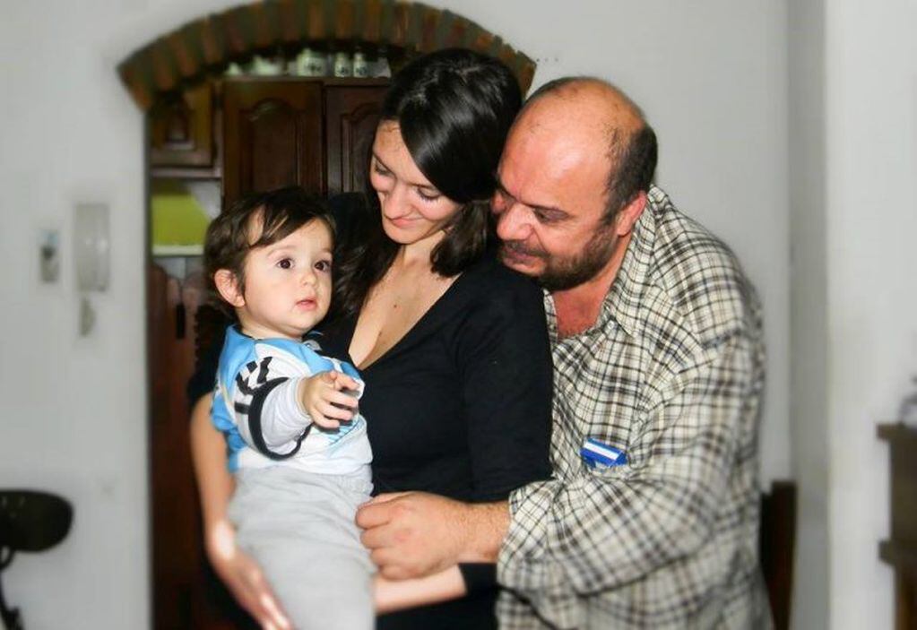 Pedro Agost junto a su familia
