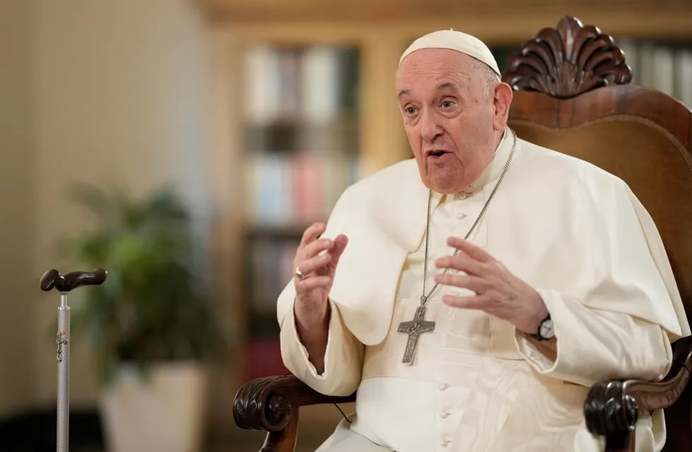 El Papa Francisco, durante una entrevista. Foto: AP