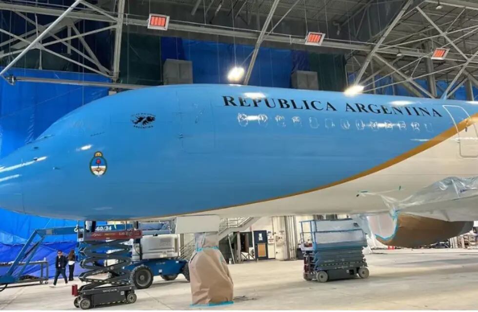 Las primeras fotos del nuevo avión presidencial. Foto: Los Andes.