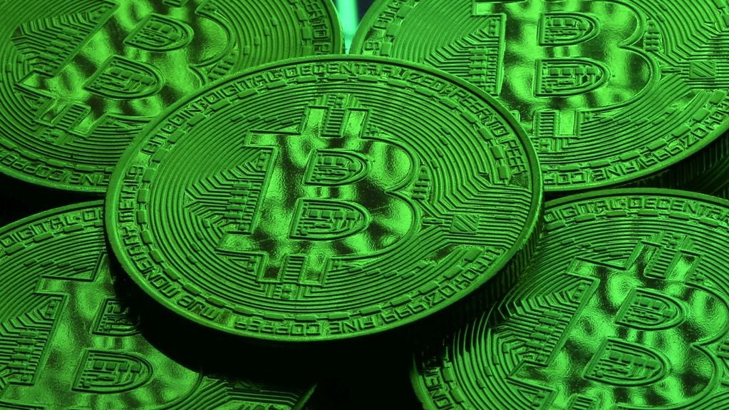El Bitcoin vuelve a ser una inversión ganadora en 2024.
