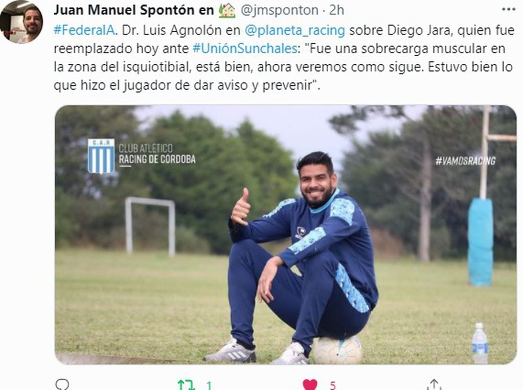 El goleador Diego Jara pidió el cambio y evalúan la gravedad de la lesión.