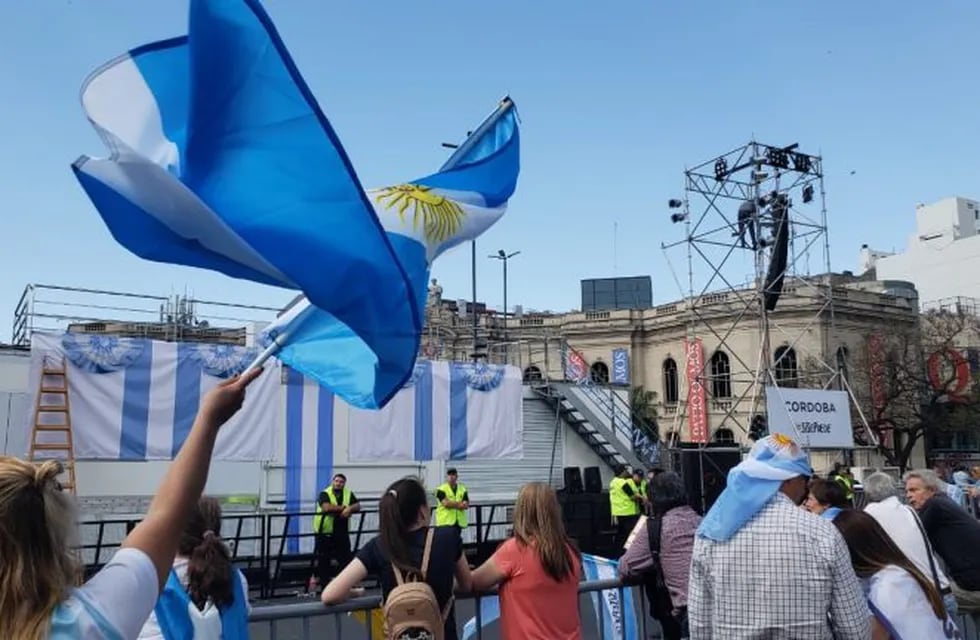 El Sí se Puede de Mauricio Macri cierra su gira antes de las elecciones en Córdoba.