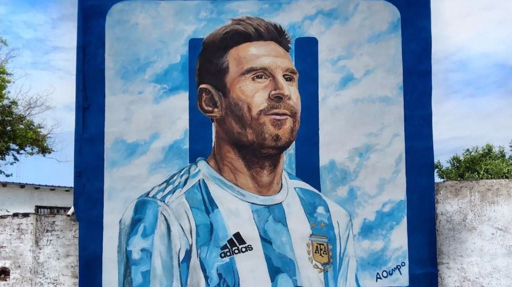 El mural de Lionel Messi que se aprecia en barrio Maipú.
