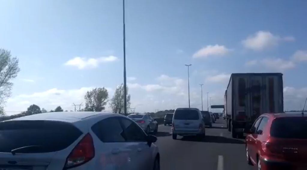 Demoras a la altura de Quilmes, en el kilómetro 23.