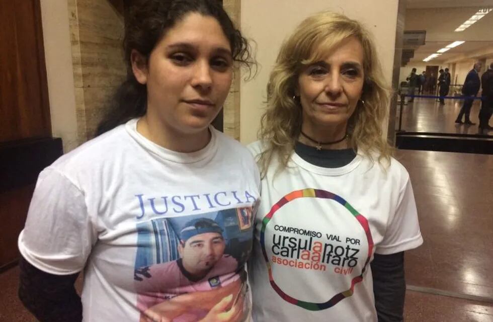 La mamá de Damián Orgaz junto con Mónica Gangemi, al frente de la ONG Compromiso Vial. (@compromisovial)