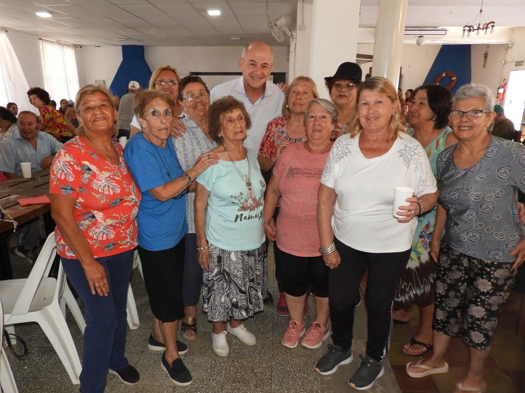 Finalizó la Colonia de vacaciones para adultos mayores organizada por el Municipio y PAMI en Punta Alta.