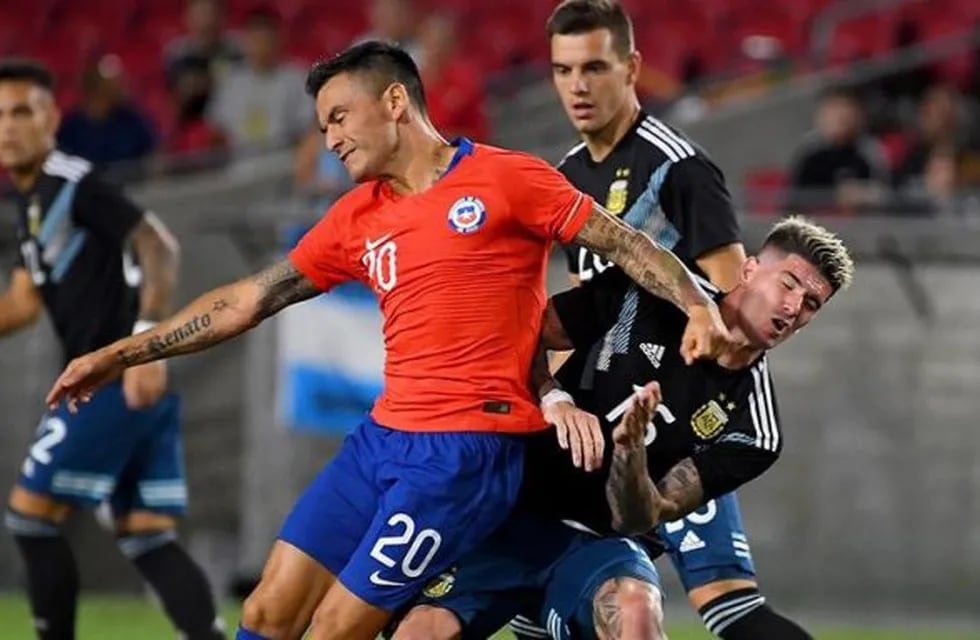 Lo Celso en el partido de la Selección Argentina ante Chile. (AFP)
