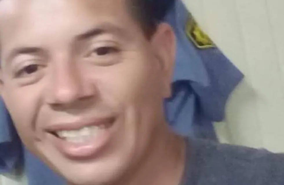 El subinspector de policía, Leoncio Bermúdez (40), fue asesinado de dos balazos en Rosario.