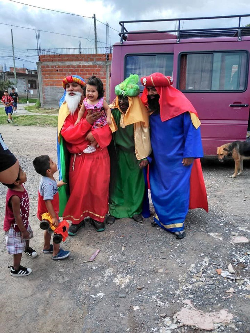 Campaña solidaria para que niños de un merendero pasen un día de Reyes inolvidable. (Facebook Fundación Libres Hoy)