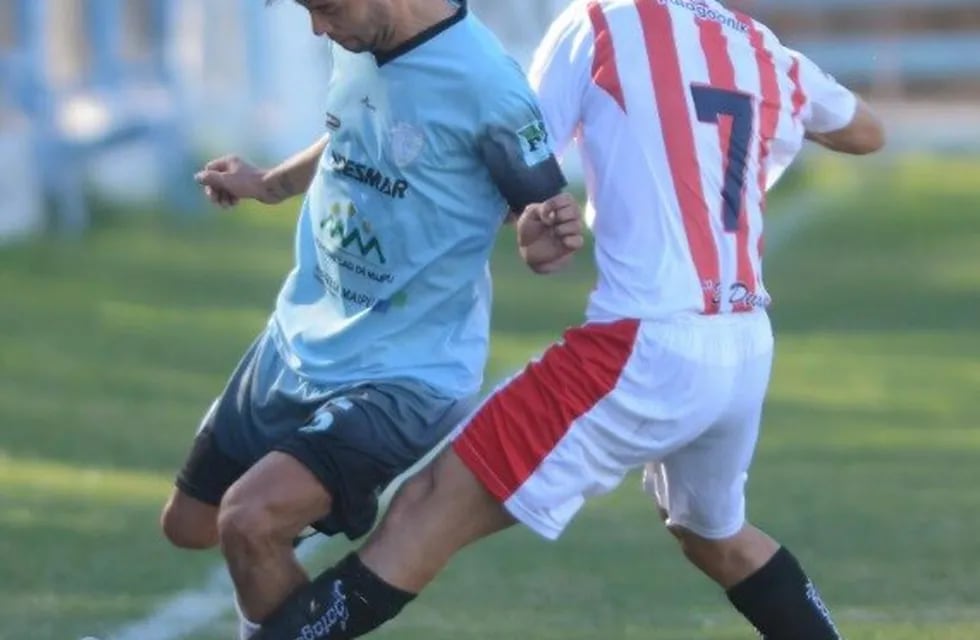 Gutiu00e9rrez SC, que perdió 2 a 1 ante Sp. Patria de Formosa, pero que gracias al 2 a 0 en la ida se mantuvo con vida en este torneo.
