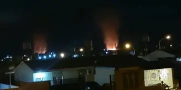 Voraz incendio desatado en Itaembé Guazú terminó con fuertes daños