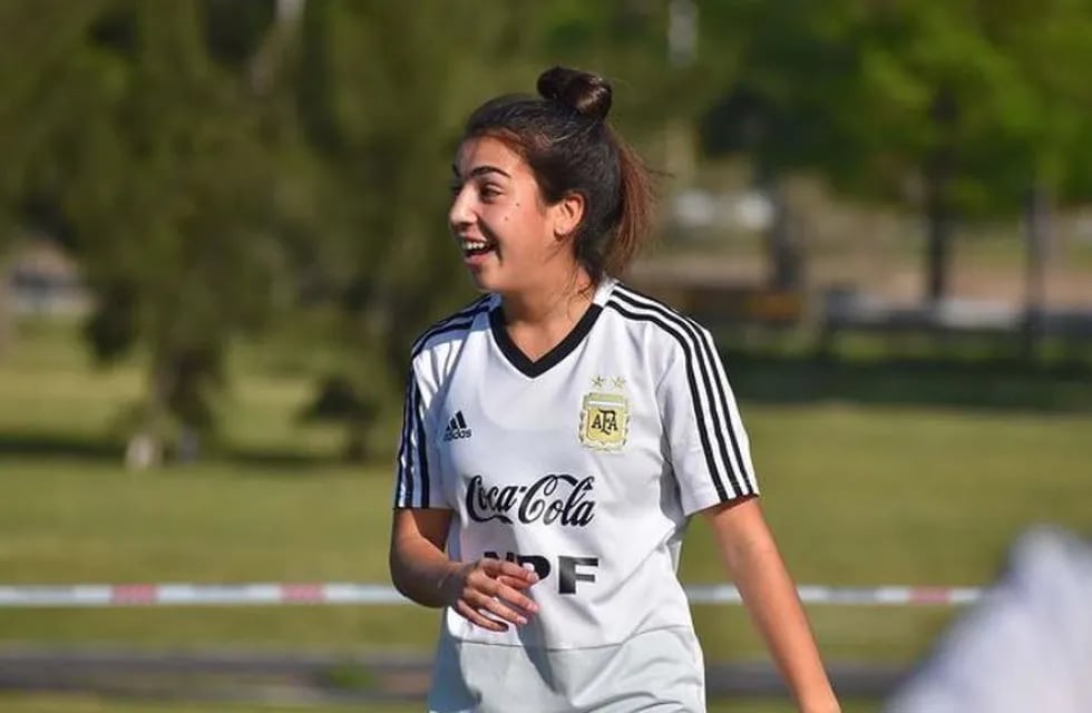 Catalina Roggerone, Sub 20 que espera ser confirmada en la mayor, se ilusiona con jugar la Copa América.