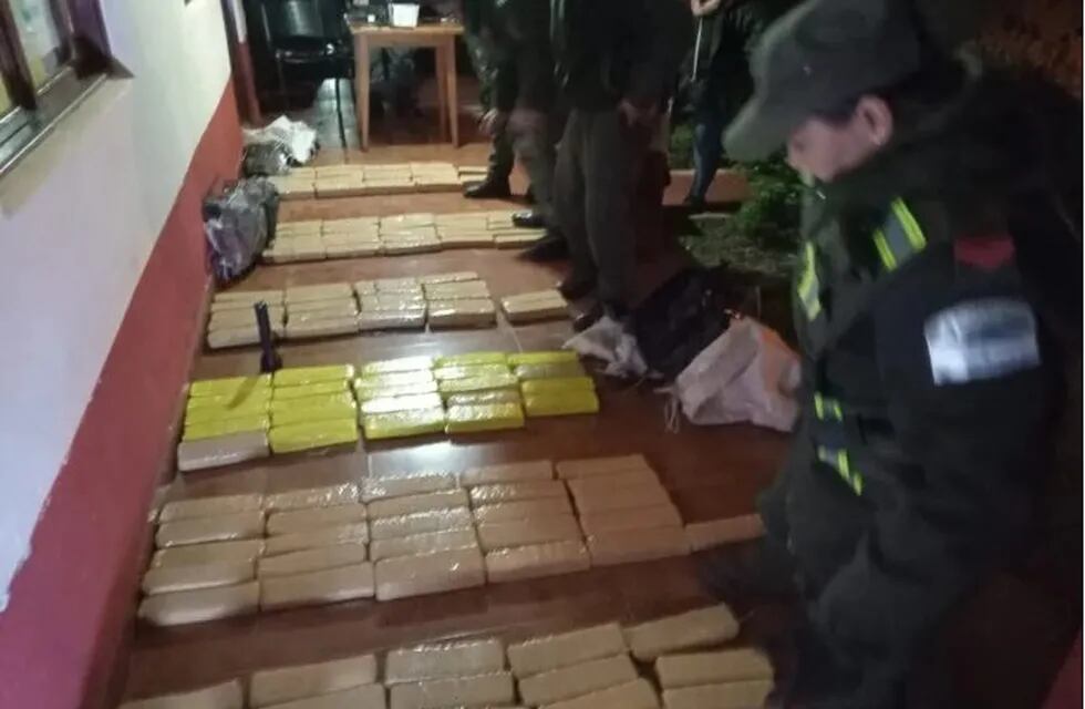 Descomisan 96 kilogramos de marihuana en operativo de Gendarmería en Montecarlo.