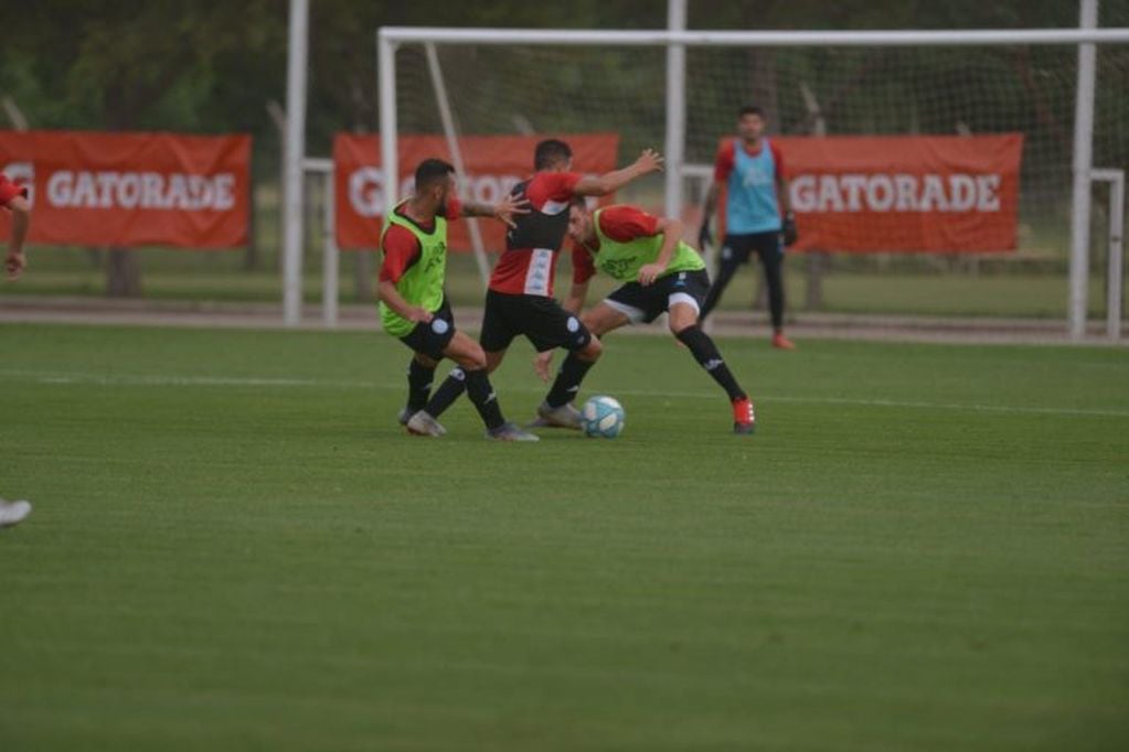 Caruso Lombardi y su primera practica como entrenador de Belgrano en Córdoba.