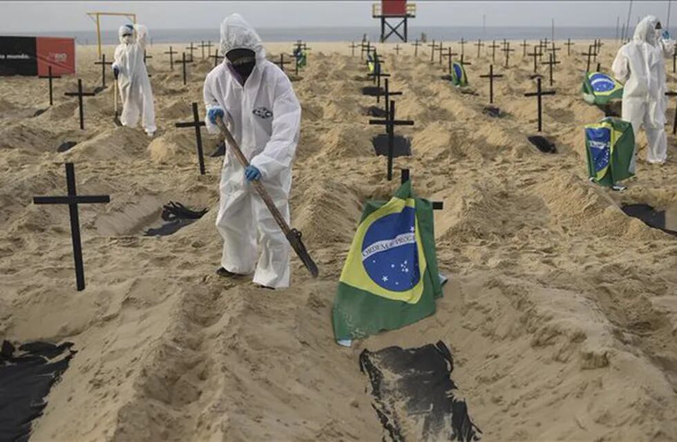 Otro lamentable récord de muertos para Brasil. (Foto: Web)
