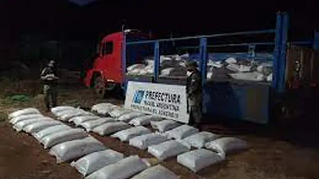Decomisan más de siete toneladas de soja en El Soberbio