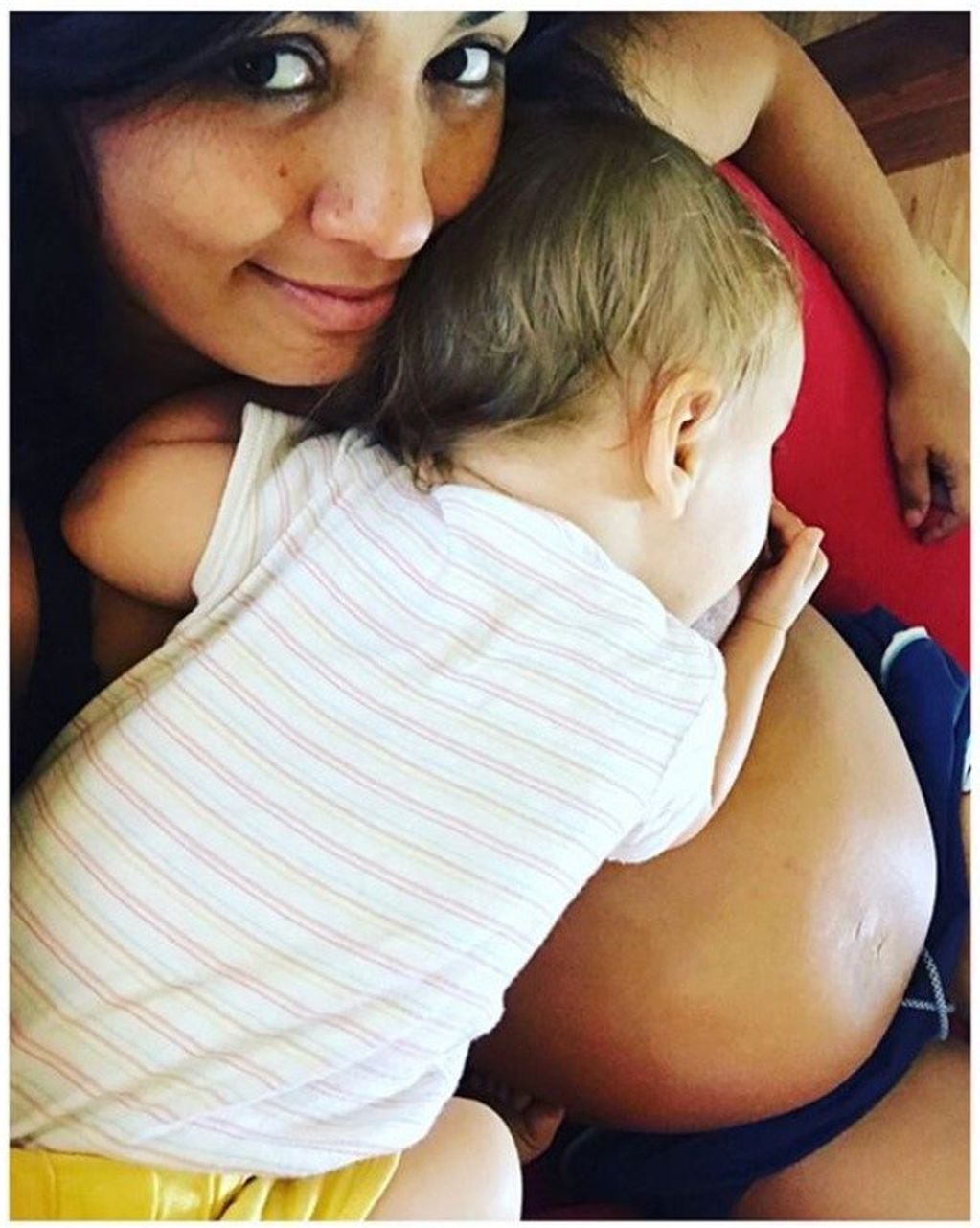La foto que compartió Ludmila Romero días antes de parto.