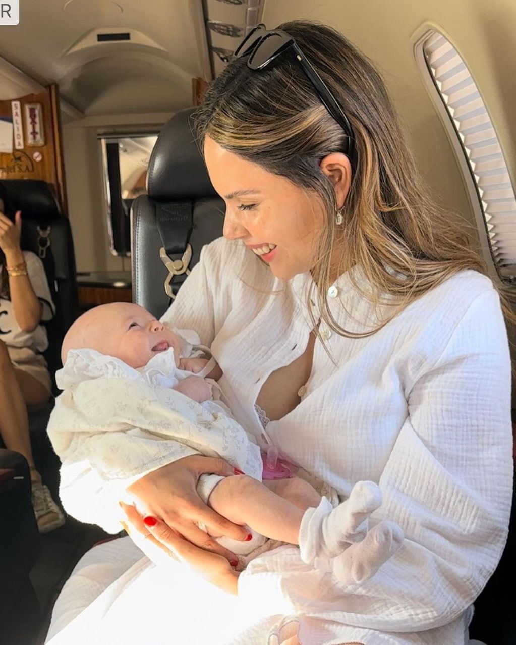 Barby Franco compartió el primer vuelo de su hija Sarah.