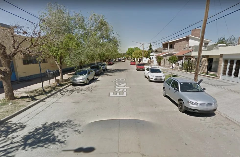 El trágico accidente ocurrió en calle España al 1100, en Jesús María (Google Street View).