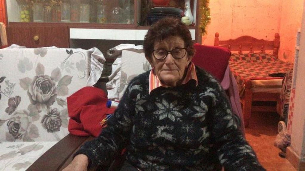 Luisa tiene casi 80 años y está pasando por una tragedia (Facebook Que Pasa Salta)