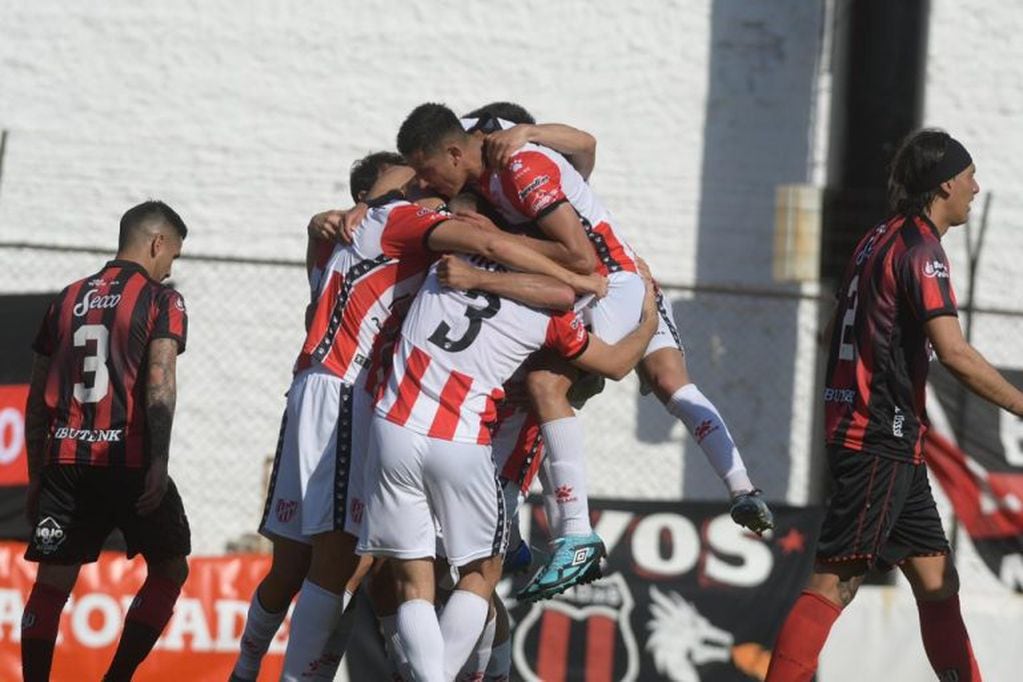 Instituto le gana a Defensores por 1 a 0 jugando de visitante. (Federico López Claro)