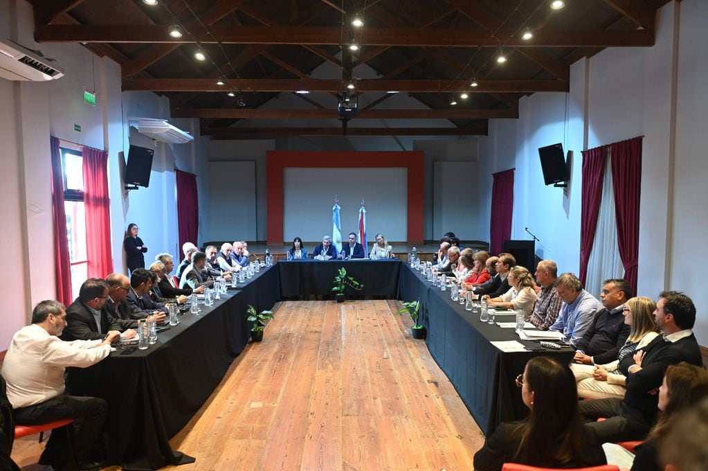 Rogelio Frigerio - Reunión de gabinete ampliada en Gualeguaychú