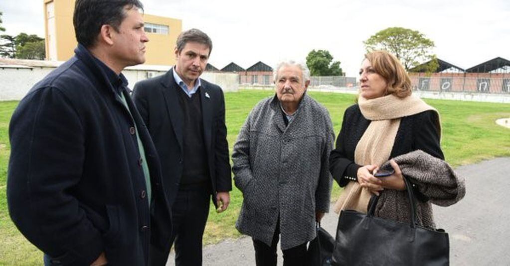 Llegada de Pepe Mujica a Rosario.