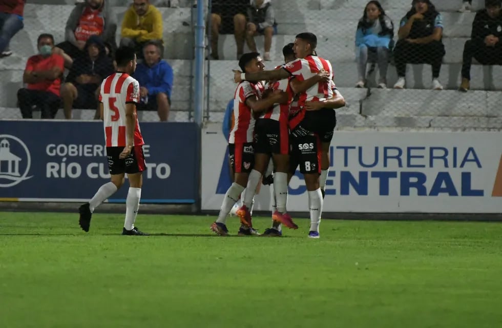 Instituto debutó con un buen partido en Río Cuarto, y este viernes va por más (Tomy Fragueiro / La Voz).