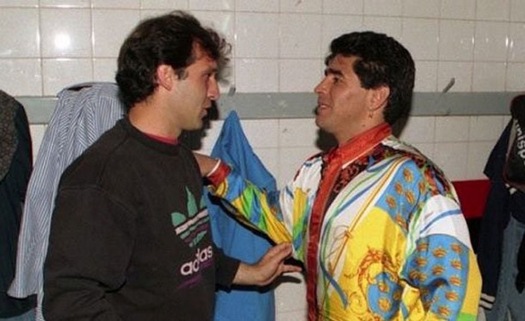 Gerardo Martino celebró la vuelta de Diego Maradona al fútbol argentino. (El Heraldo de San Luis Potosí)