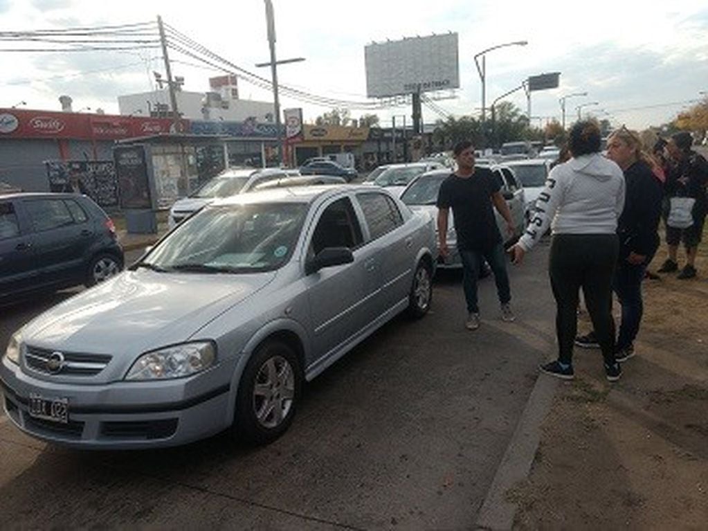 Uno de los autos afectados por en el siniestro. (Pedro Levy)