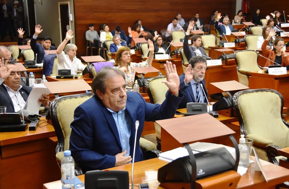 La Cámara de Diputados de Jujuy sancionó la Ley General de Mediación, que "tiene que servir para buscar acuerdos, no para prolongar los juicios", dijo el diputado Ramiro Tizón.